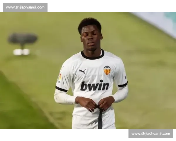 迪马济奥:米兰 2000 万欧报价格拉遭拒,瓦伦西亚坚持至少 2500 万欧 迪马济奥:米兰 2000 万欧报价格拉遭拒,瓦伦西亚坚持至少 2500 万欧