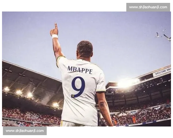 恩德里克冲刺复出 皇马 9 号之争白热化 恩德里克冲刺复出 皇马 9 号之争白热化