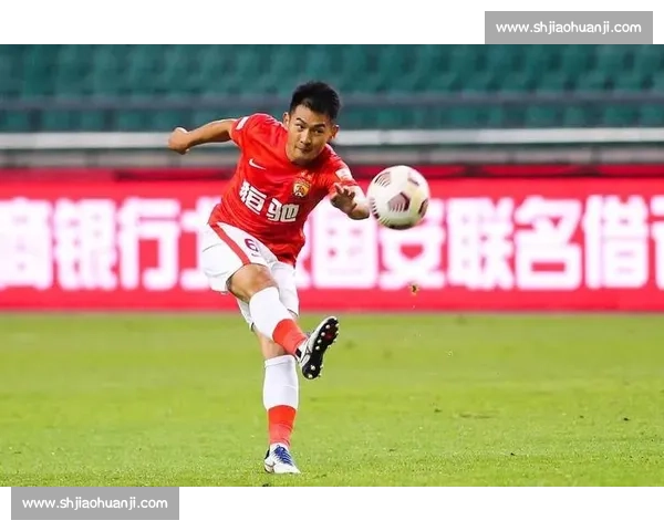 又一巨星加盟无畏契约转会市场风起云涌，粉丝猜测不断！