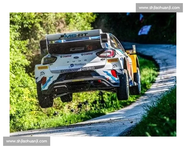赛车盛宴！WRC终极对决，车迷的肾上腺素直线飙升